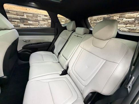 Certified 2025 Hyundai Tucson Limited image 30