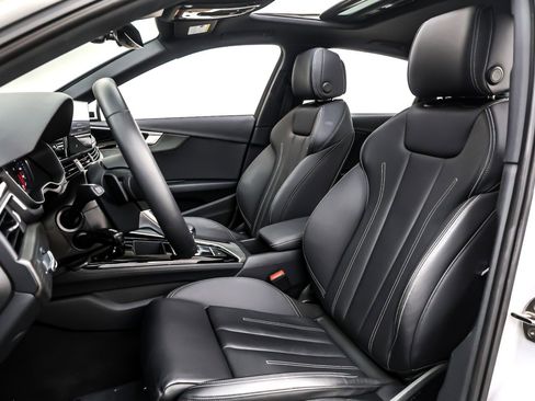 Used 2025 Audi A4 2.0T Premium w/ Convenience Package image 18