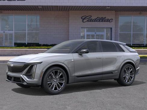 New 2026 Cadillac Lyriq V w/ LPO, Floor Liner Package AWD/4WD image 2