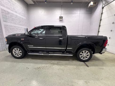 Used 2022 RAM 2500 Limited AWD/4WD image 8