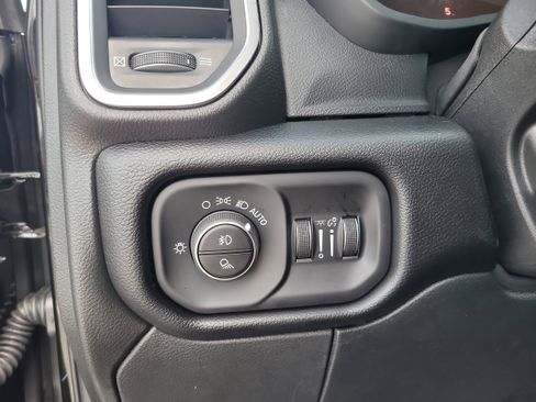 New 2025 RAM 2500 Laramie image 23