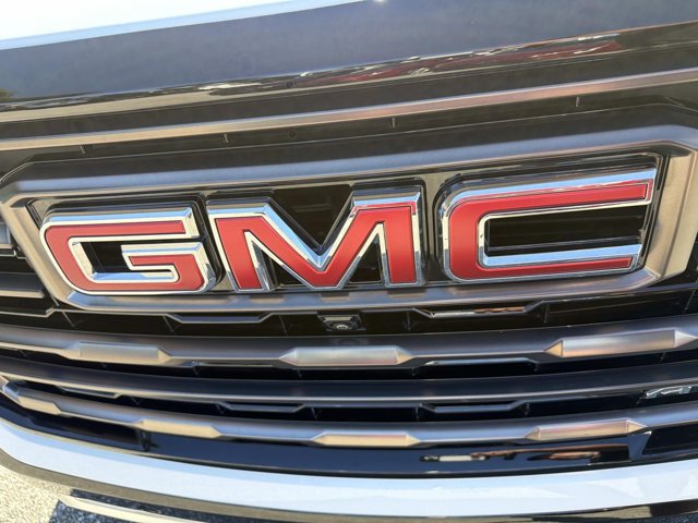 Used 2026 GMC Yukon XL AT4 Ultimate w/ LPO, Floor Liner Package AWD/4WD image 8