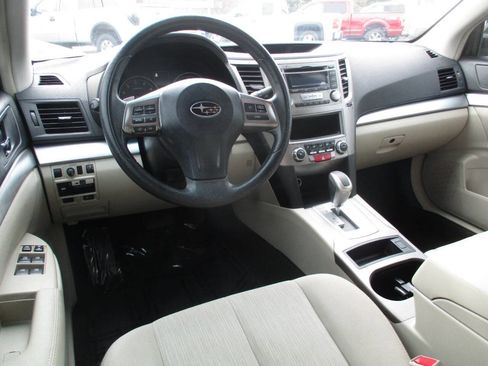 Used 2014 Subaru Outback 2.5i image 30