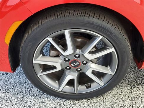 Used 2021 Kia Soul GT-Line image 5