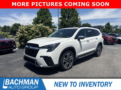 Certified 2023 Subaru Ascent Touring AWD/4WD image 11