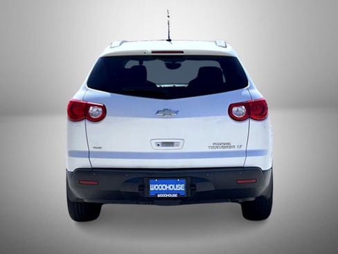 Used 2011 Chevrolet Traverse LT w/ Personal Connectivity Package image 6