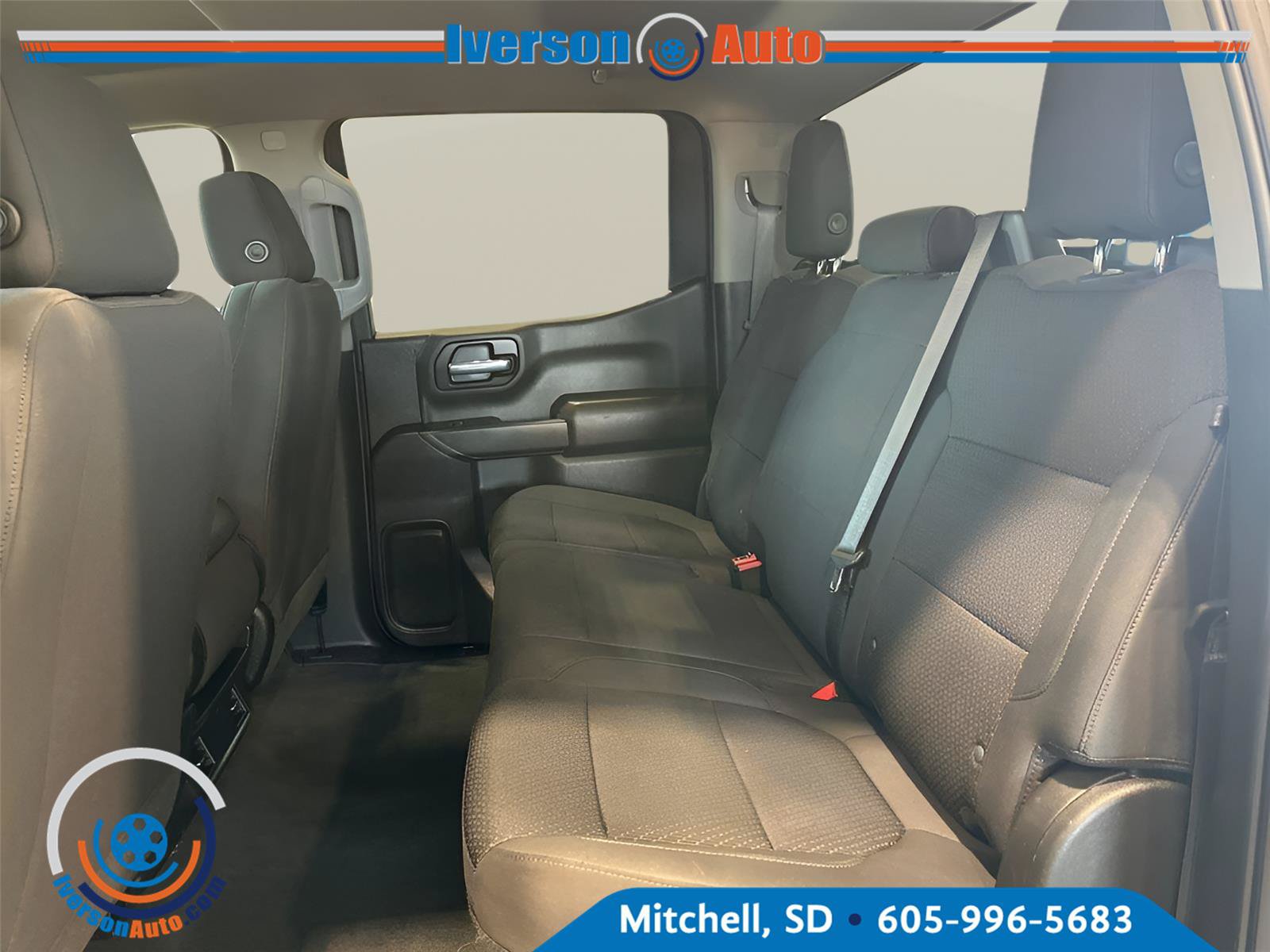 Used 2021 Chevrolet Silverado 1500 Custom AWD/4WD image 26