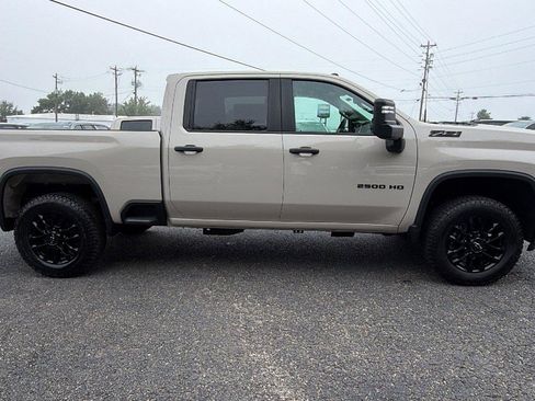 New 2026 Chevrolet Silverado 2500 Custom w/ Custom Value Package AWD/4WD image 7
