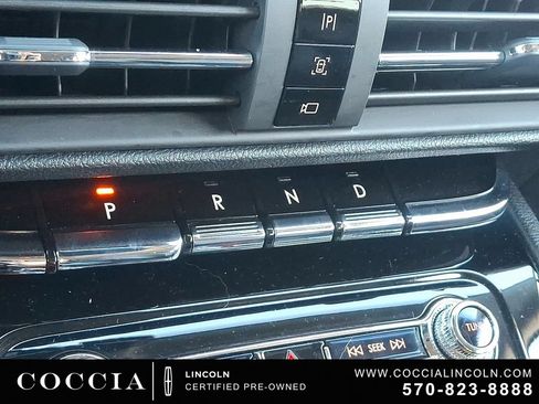 Certified 2022 Lincoln Corsair AWD w/ Equipment Group 101A image 14