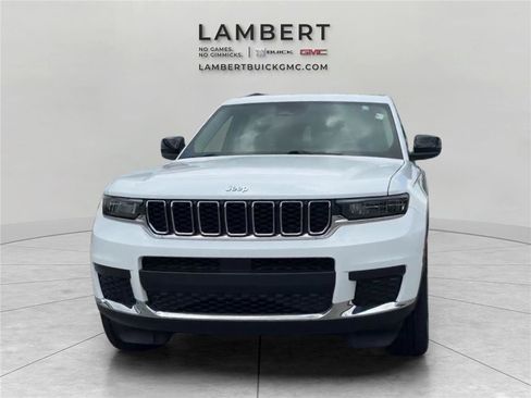 Used 2022 Jeep Grand Cherokee L Laredo w/ Luxury Tech Group I AWD/4WD image 8