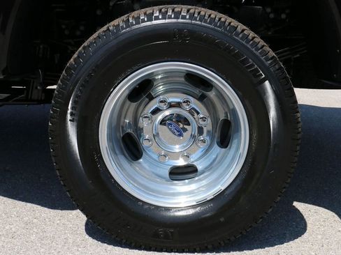 New 2026 Ford F350 Platinum AWD/4WD image 9
