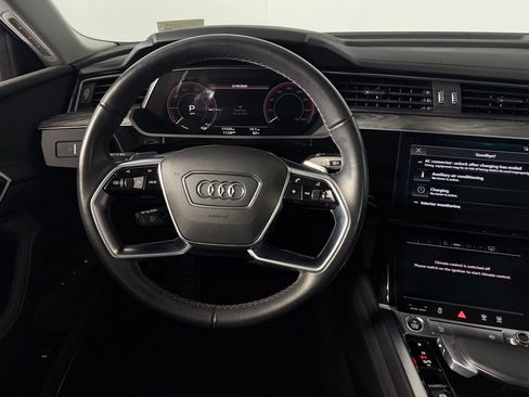 Used 2024 Audi Q8 e-tron Premium Plus w/ Premium Plus Package AWD/4WD image 14
