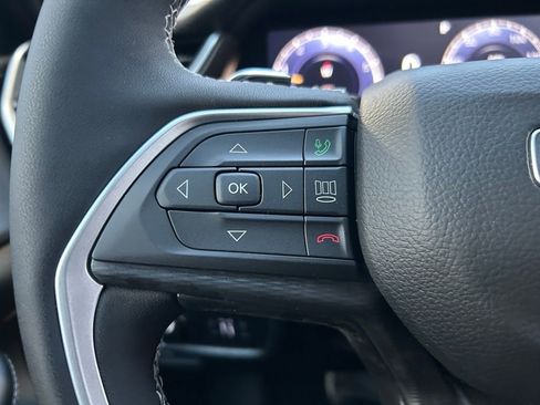 New 2025 Jeep Grand Cherokee 4WD image 19