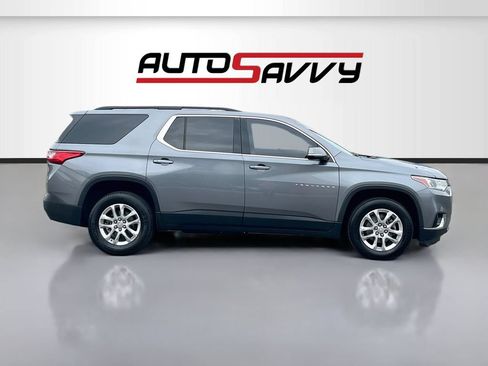 Used 2019 Chevrolet Traverse LT FWD image 8