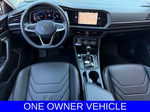 Used 2024 Volkswagen Jetta SEL FWD image 11