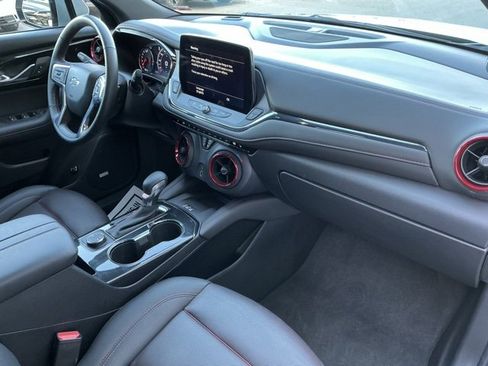 Used 2025 Chevrolet Blazer RS image 17