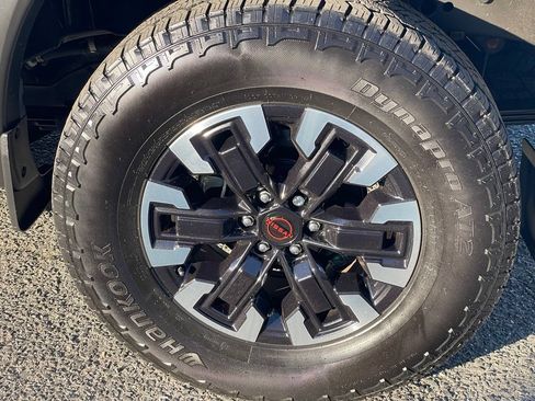 Certified 2023 Nissan Frontier PRO-4X w/ Pro Convenience Package AWD/4WD image 28