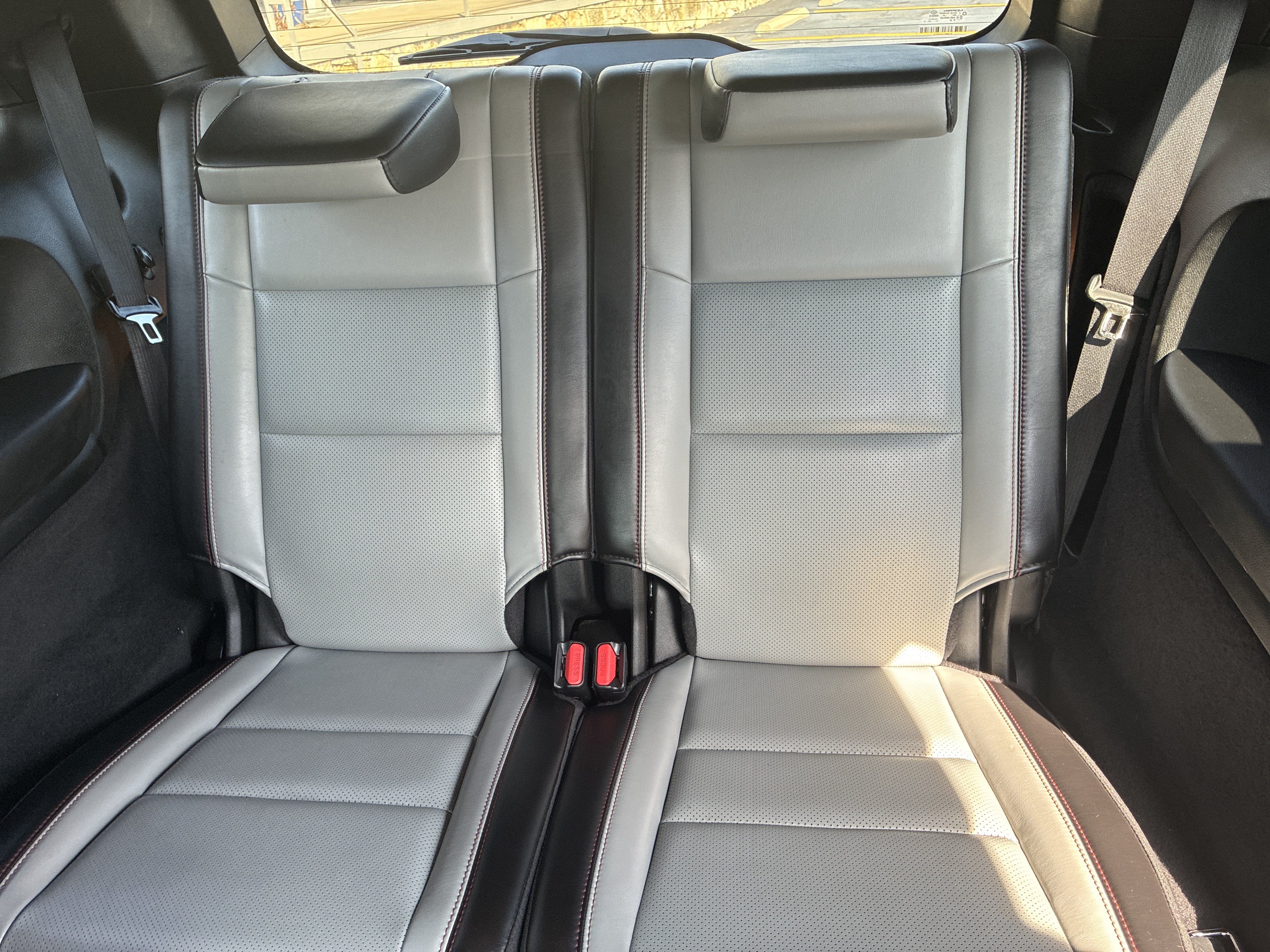 Used 2024 Dodge Durango GT AWD/4WD image 17