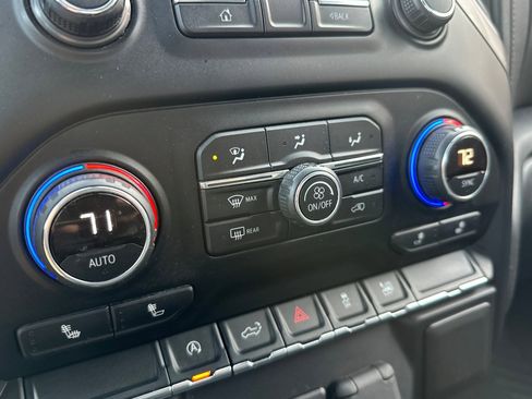 Used 2019 Chevrolet Silverado 1500 LT w/ All-Star Edition image 27