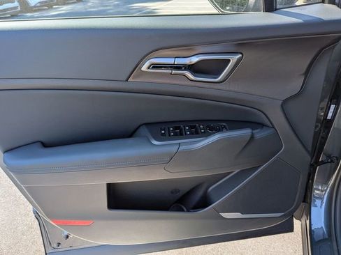 New 2026 Kia Sportage EX FWD image 10