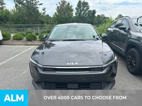 Used 2025 Kia K4 FWD image 2
