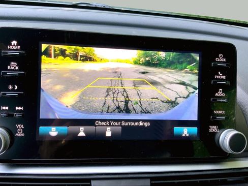 Used 2021 Honda Accord Sport image 29