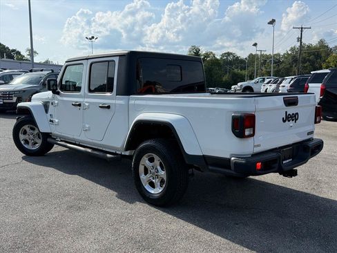 Used 2021 Jeep Gladiator Sport AWD/4WD image 6
