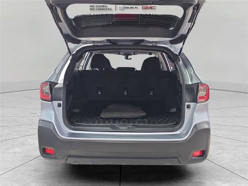 Used 2023 Subaru Outback Premium image 13