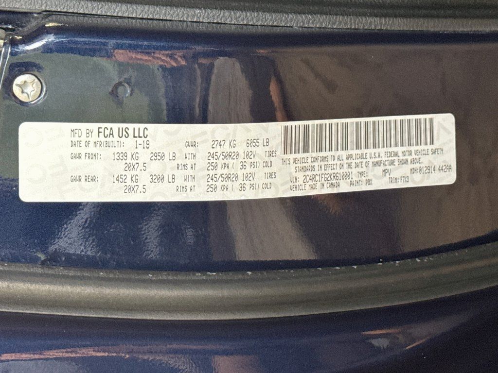 Used 2019 Chrysler Pacifica Touring Plus w/ S Appearance Package FWD image 30