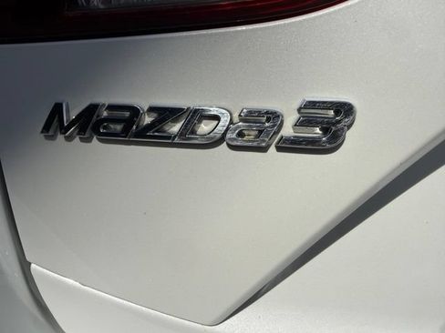 Used 2017 MAZDA MAZDA3 Grand Touring w/ Premium Equipment Package FWD image 42