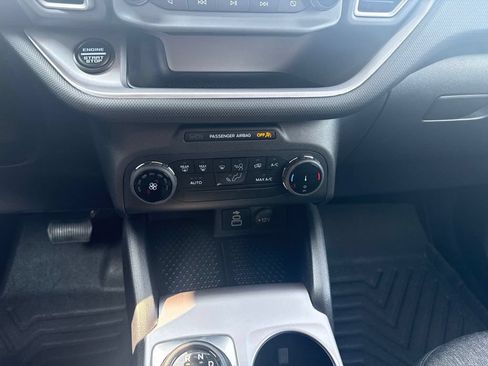 Used 2024 Ford Bronco Sport Big Bend AWD/4WD image 12