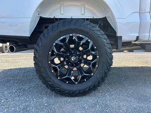 Used 2024 Ford F150 XLT w/ Tow/Haul Package image 18