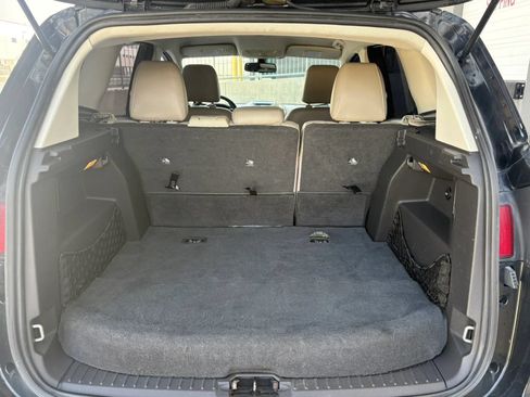 Used 2013 Ford C-MAX SEL FWD image 14