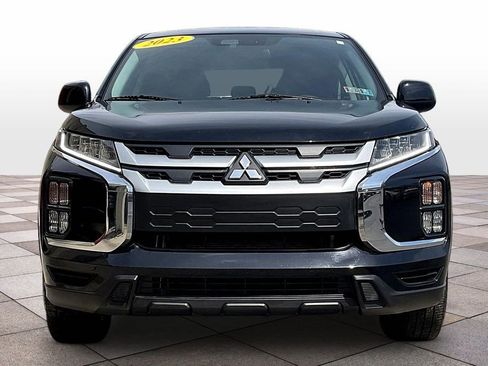 Used 2023 Mitsubishi Outlander Sport ES image 3