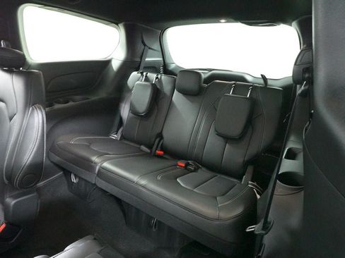New 2026 Chrysler Pacifica Select w/ S Appearance Package FWD image 26