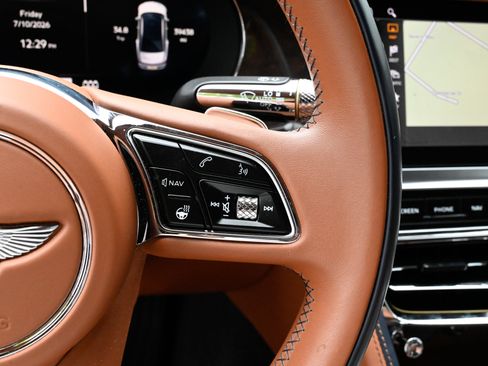Used 2022 Bentley Flying Spur V8 AWD/4WD image 26