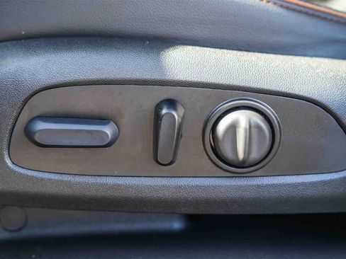 Used 2023 GMC Acadia AT4 w/ Technology Package image 19