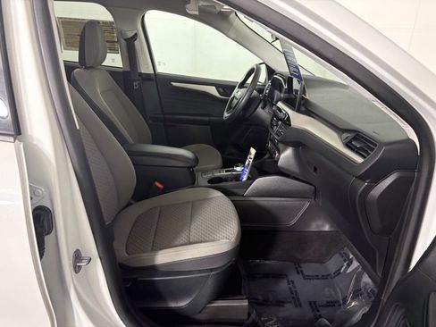 Certified 2022 Ford Escape SE image 35