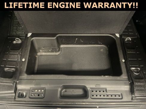 Used 2018 Jeep Wrangler Unlimited Sahara image 28