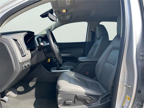 Used 2018 Chevrolet Colorado LT w/ Luxury Package, Chrome image 13