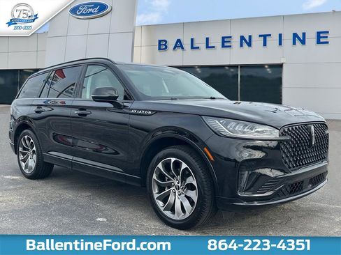 Used 2025 Lincoln Aviator AWD w/ Jet Appearance Package image 1