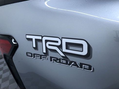 New 2025 Toyota Tacoma TRD Off-Road image 9
