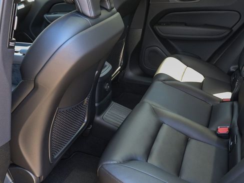 New 2025 Volvo XC60 T8 Core w/ Climate Package image 20