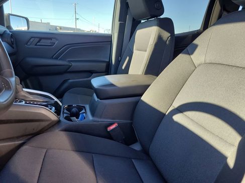 Used 2024 Chevrolet Colorado Trail Boss image 16