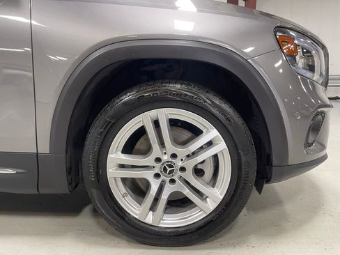 Certified 2020 Mercedes-Benz GLB 250 4MATIC image 16
