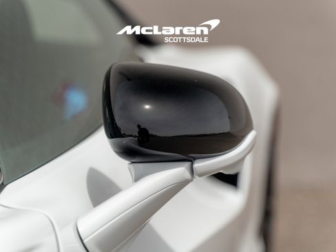 New 2026 McLaren Artura RWD image 21