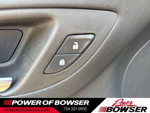 Certified 2023 Chevrolet Equinox LT AWD/4WD image 13