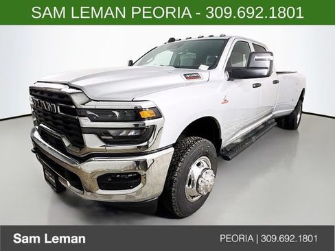 New 2026 RAM 3500 Tradesman AWD/4WD image 3