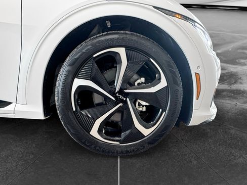 Used 2024 Kia EV6 GT-Line AWD/4WD image 35