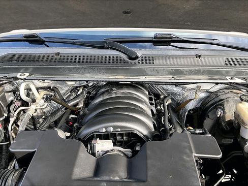 Used 2016 Chevrolet Tahoe LTZ RWD image 27